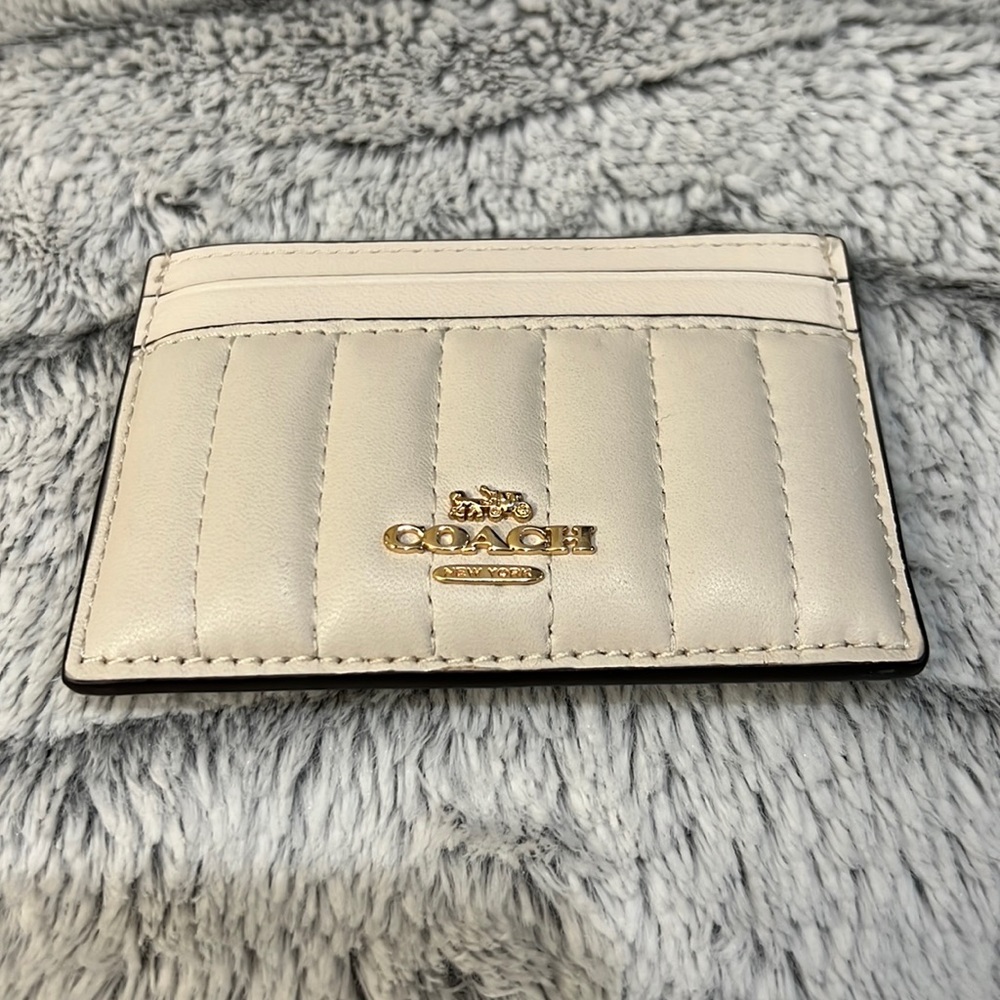 COACH card holder  new with tags